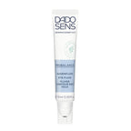 15-ml-Tube DADO SENS - PROBALANCE AUGENFLUID Augenfluid mit weißem Körper, blauer und grüner Aufschrift und durchsichtiger Kappe, entwickelt von DADO SENS für die Pflege der Augenpartie.