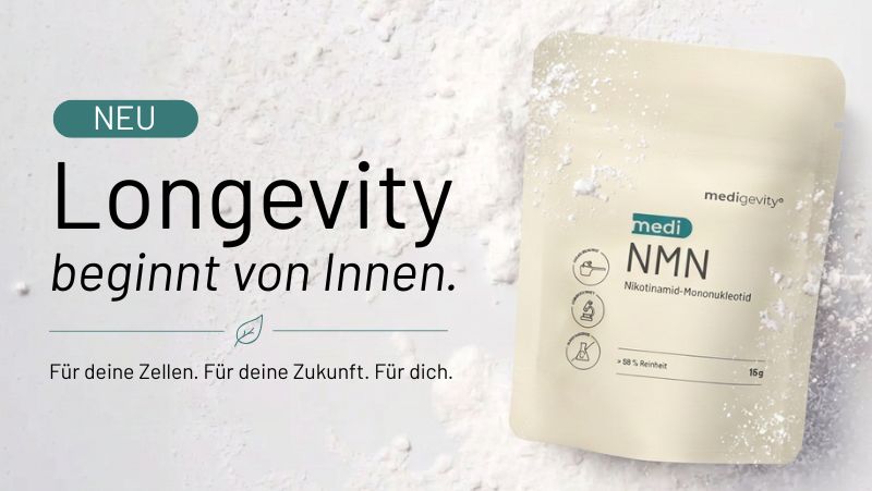 Ein Beutel mit dem NMN-Nahrungsergänzungsmittelpulver von Medigevity neben dem Text: NEU Longevity beginnt von innen. Für deine Zellen. Für deine Zukunft. Für dich.